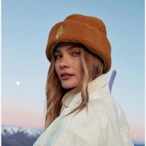 Free People Backroads Beanie Amber NWOT